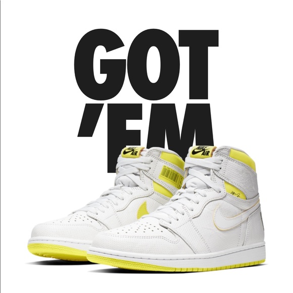 first class flight nike